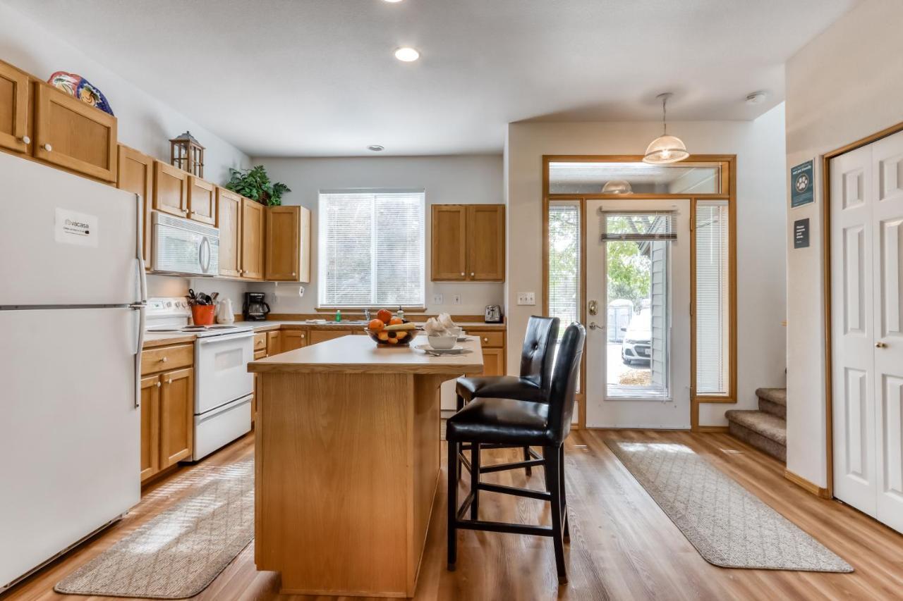 Villa Ridge & Pine à Redmond Extérieur photo
